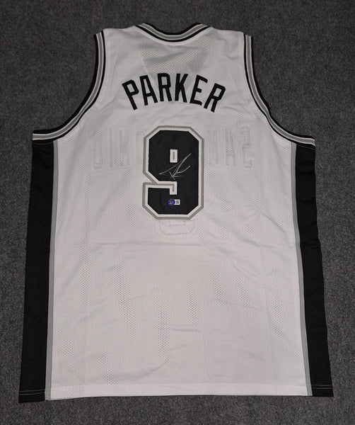 Tony Parker autographed jersey Beckett Witness COA