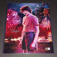 Finn Wolfhard autographed 11x14 Beckett Witness COA