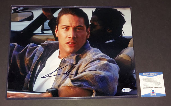 Keanu Reeves autographed 11x14 Beckett COA