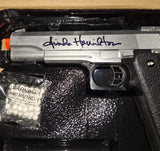 Linda Hamilton autographed G6 airsoft Beckett COA