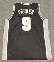 Tony Parker autographed jersey Beckett Witness COA