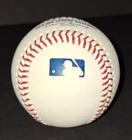 Luis Gonzalez autographed baseball PSA/DNA COA