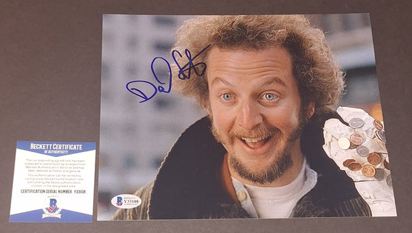 Daniel Stern autographed 8x10 Beckett COA
