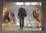 Keanu Reeves autographed 11x14 Beckett COA