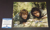Elijah Wood autographed 8x10 Beckett COA
